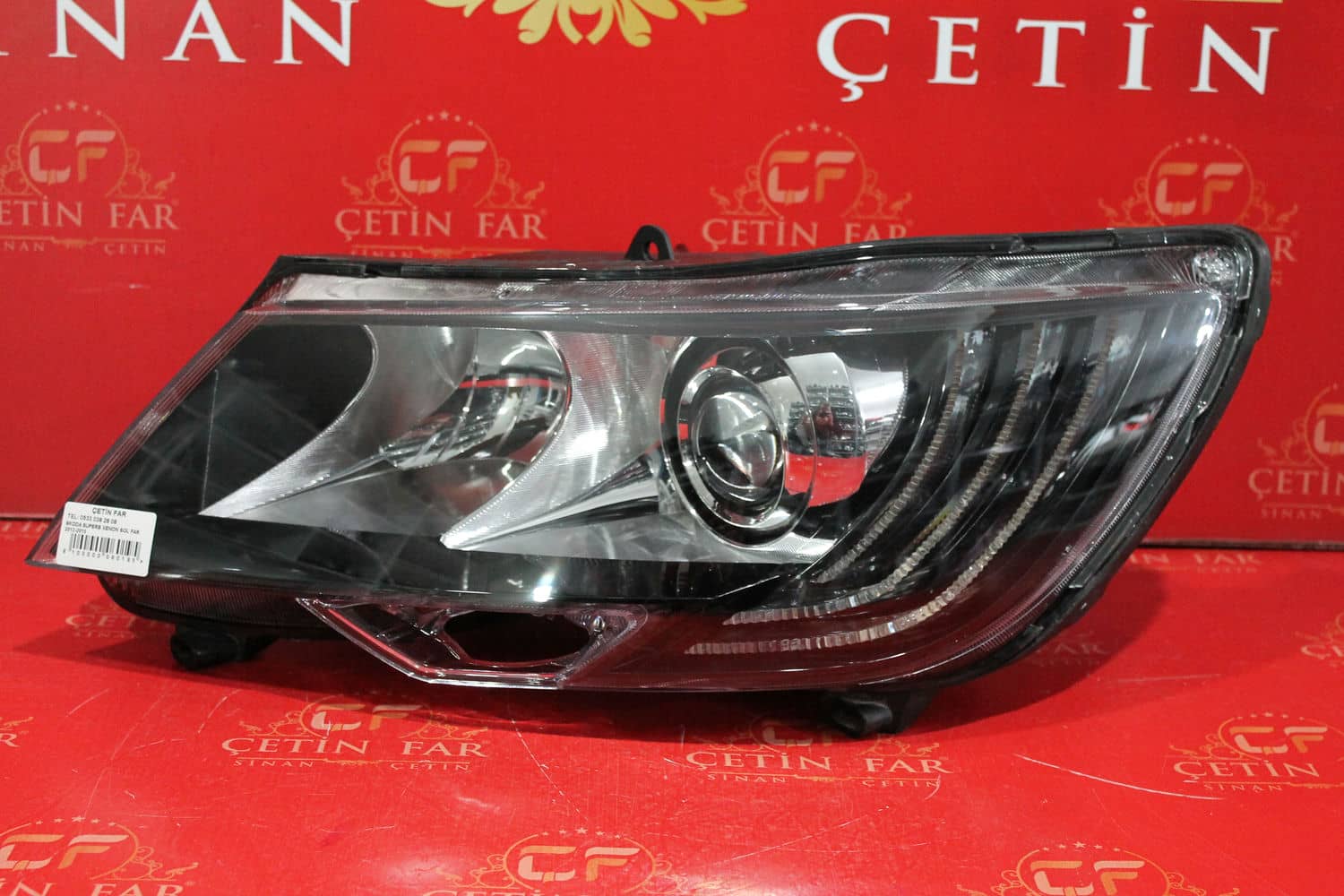 Skoda SUPERB SKODA SUPERB XENON SAĞ SOL FAR 12-15
